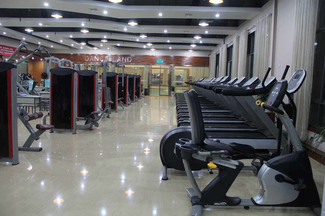 大型健身房加盟